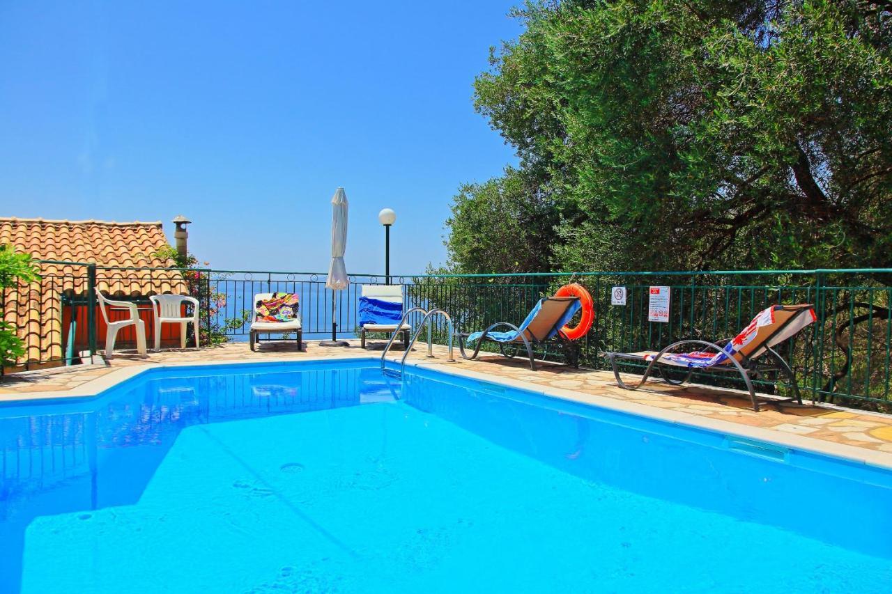 Willa SeaView Calypso Nisaki  Zewnętrze zdjęcie